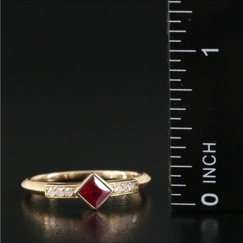 Judith Ripka Ruby Diamond 14k yellow gold ring